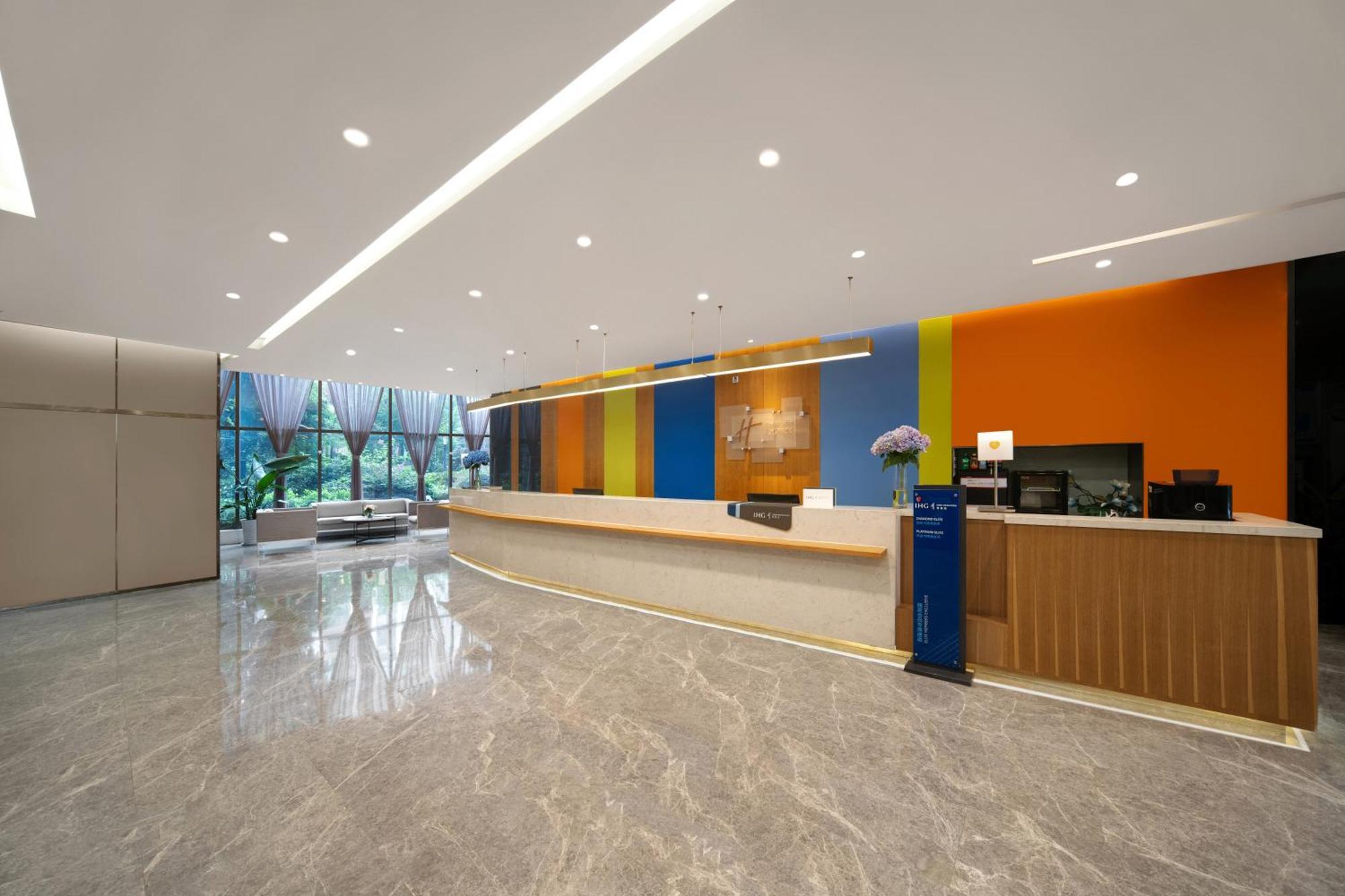 Holiday Inn Express Chengdu Airport Zone Free Shuttle From Shuangliu International Airport To Hotel ,Welcome Drink Eksteriør bilde