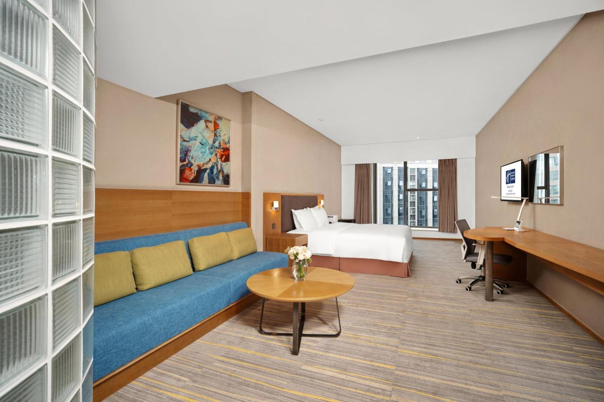 Holiday Inn Express Chengdu Airport Zone Free Shuttle From Shuangliu International Airport To Hotel ,Welcome Drink Eksteriør bilde