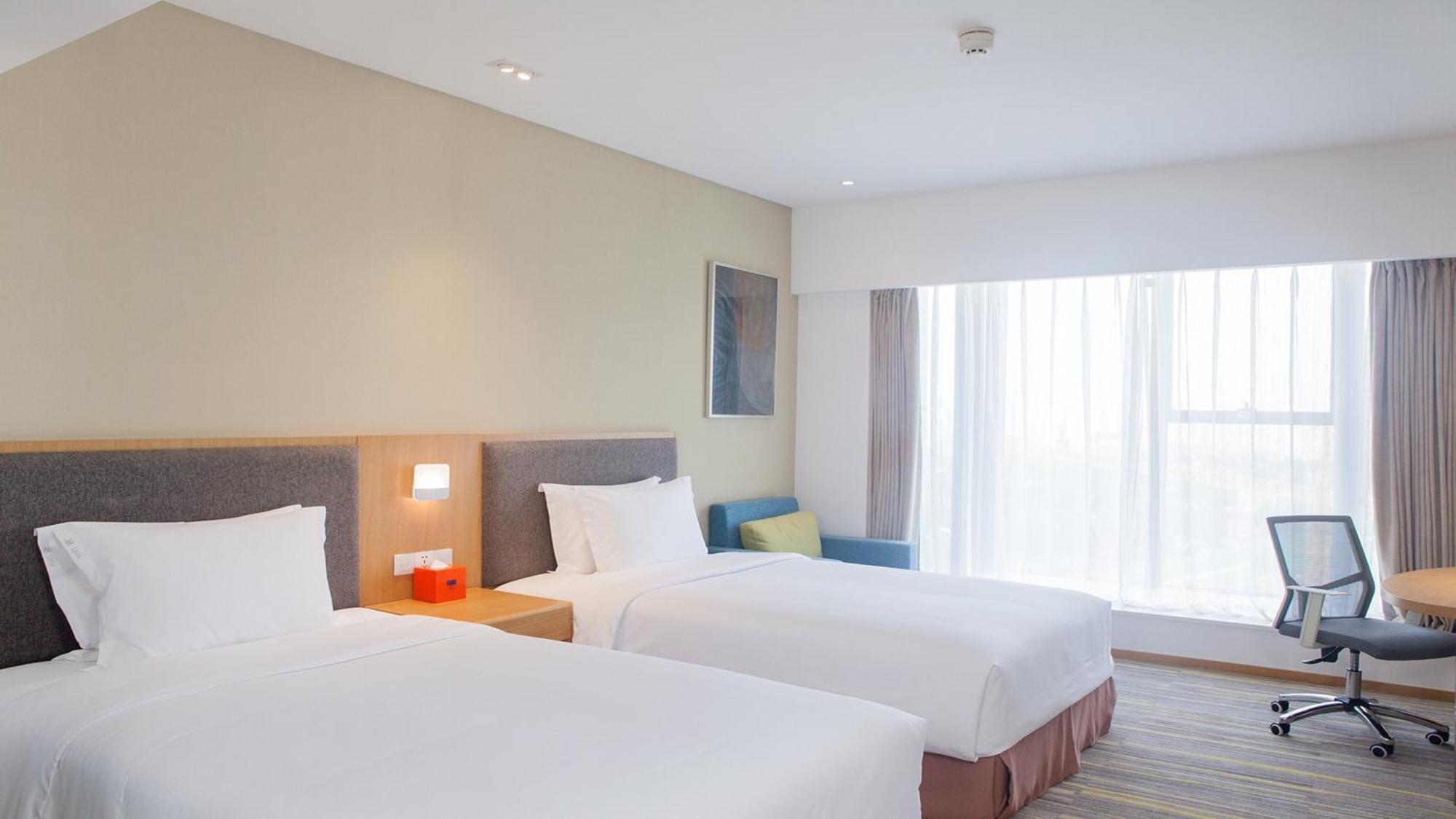 Holiday Inn Express Chengdu Airport Zone Free Shuttle From Shuangliu International Airport To Hotel ,Welcome Drink Eksteriør bilde